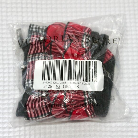 Victoria's Secret Jingle Bell Black Red Plaid Ruffle Panties Underwear Small - Picture 8 of 8